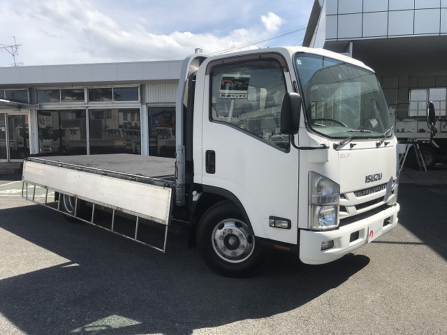 いすゞ エルフ 2RG-NPR88YN(2WD)の写真10