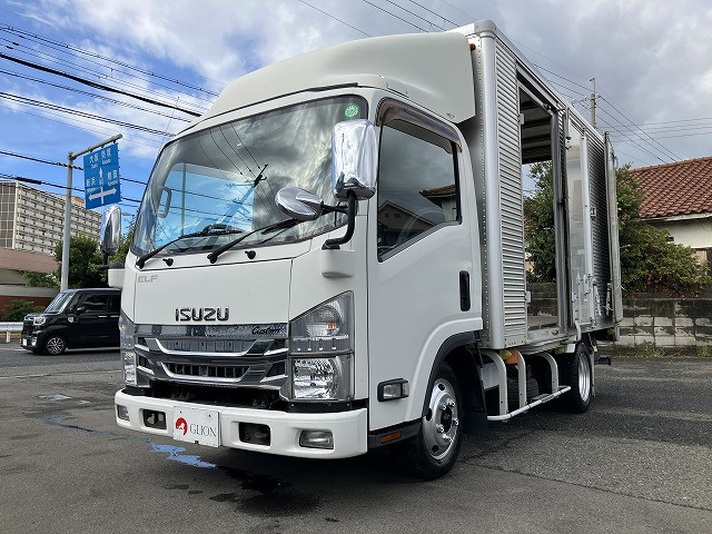 いすゞ エルフ TRG-NLR85AN(2WD)の写真9