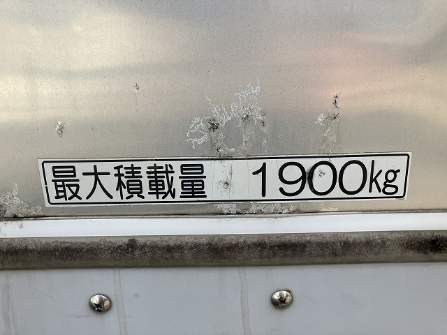 いすゞ エルフ TRG-NLR85AN(2WD)の写真28