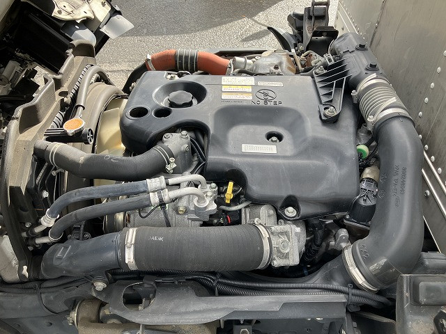 いすゞ エルフ TRG-NLR85AN(2WD)の写真44