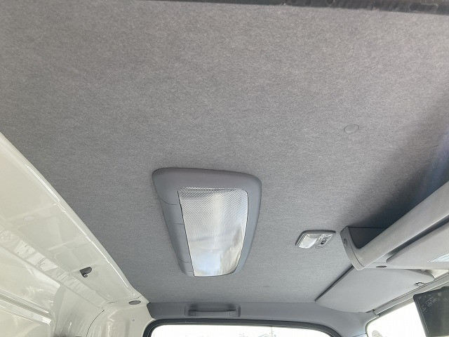 いすゞ エルフ TRG-NMR85AN(2WD)の写真29