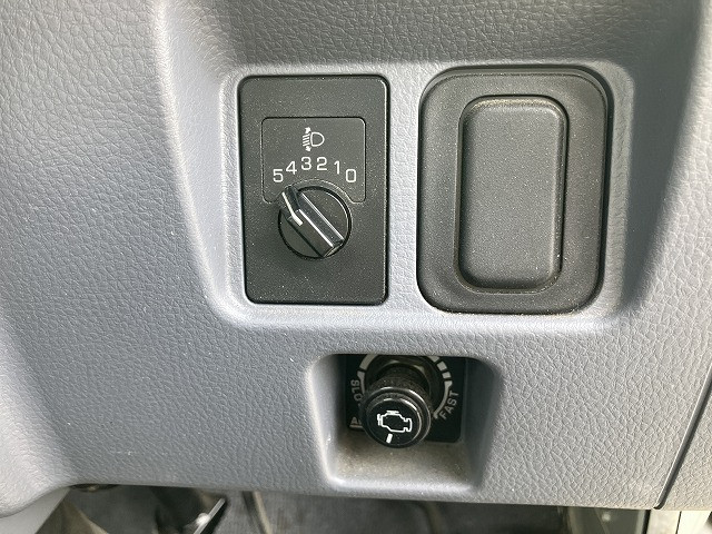 三菱 キャンター PA-FE70BB(2WD)の写真35
