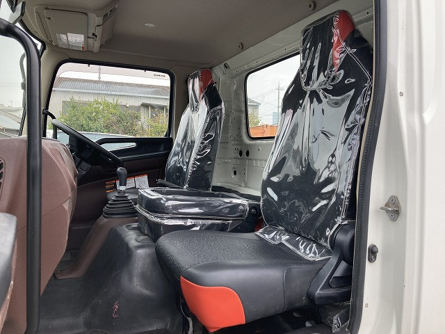 日野 レンジャー 2KG-FC2ABA(2WD)の写真35