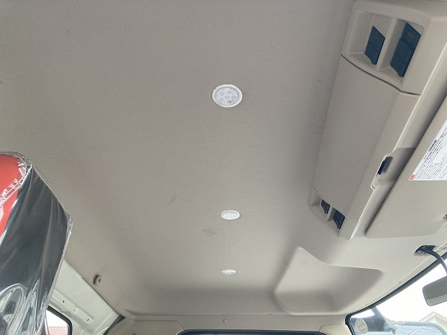 日野 レンジャー 2KG-FC2ABA(2WD)の写真36