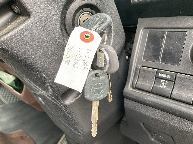 日野 レンジャー 2KG-FC2ABA(2WD)の写真38