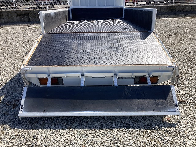 三菱 キャンター KK-FE82EE(2WD)の写真24