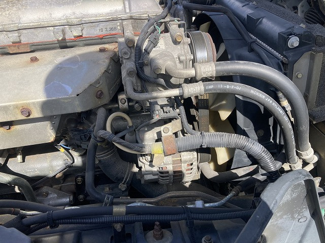 三菱 キャンター KK-FE82EE(2WD)の写真29