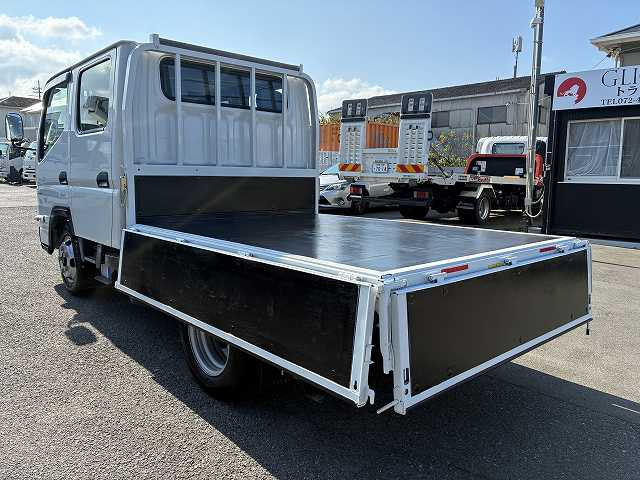 三菱 キャンター 2RG-FBA20(2WD)の写真13