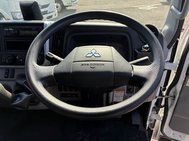 三菱 キャンター 2RG-FBA20(2WD)の写真43