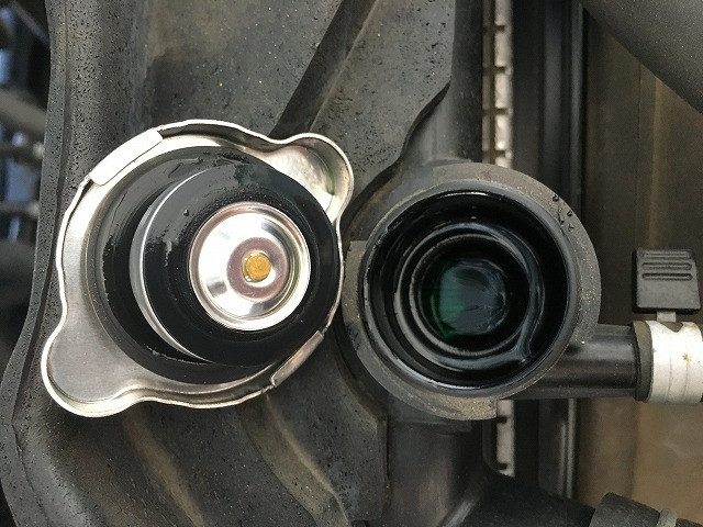 いすゞ エルフ 2RG-NKR88A(2WD)の写真22