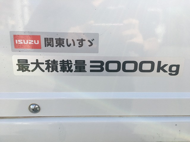 いすゞ エルフ 2RG-NKR88A(2WD)の写真34