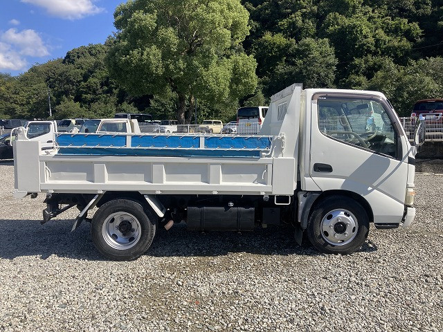 日野 デュトロ PB-XZU311T(2WD)の写真12