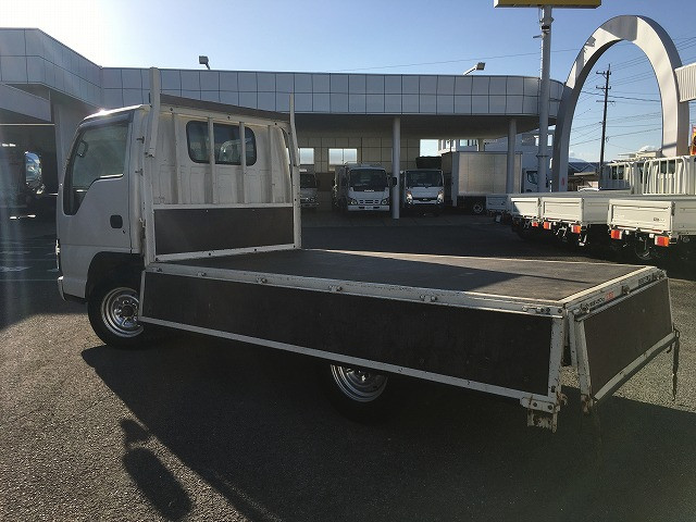 いすゞ エルフ KR-NHR69(2WD)の写真13