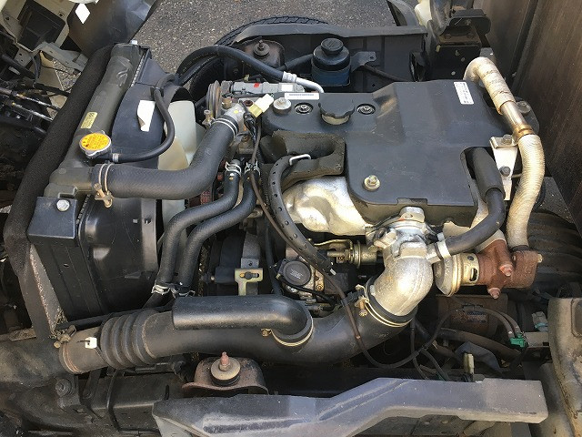 いすゞ エルフ KR-NHR69(2WD)の写真19