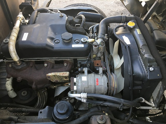 いすゞ エルフ KR-NHR69(2WD)の写真20
