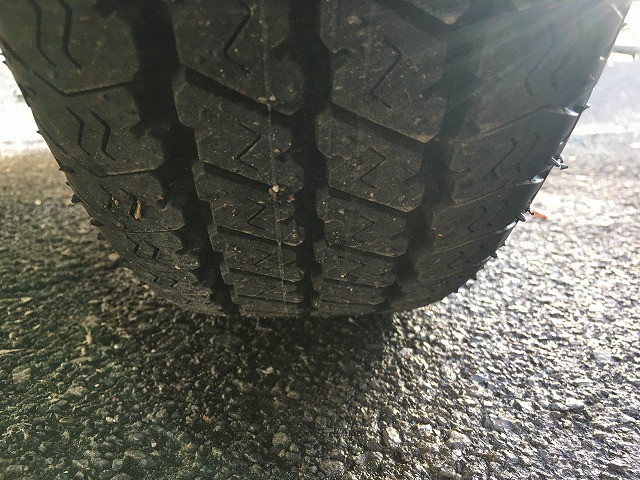 いすゞ エルフ KR-NHR69(2WD)の写真29