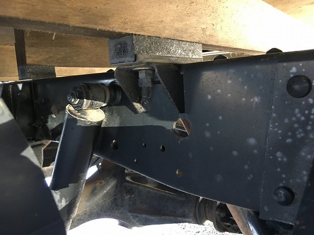 いすゞ エルフ KR-NHR69(2WD)の写真33