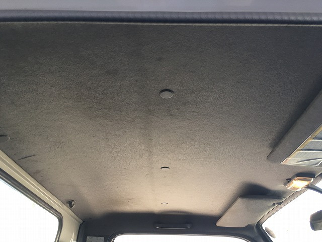 いすゞ エルフ KR-NHR69(2WD)の写真40