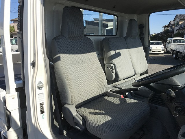 トヨタ ダイナ TKG-XZU710(2WD)の写真38