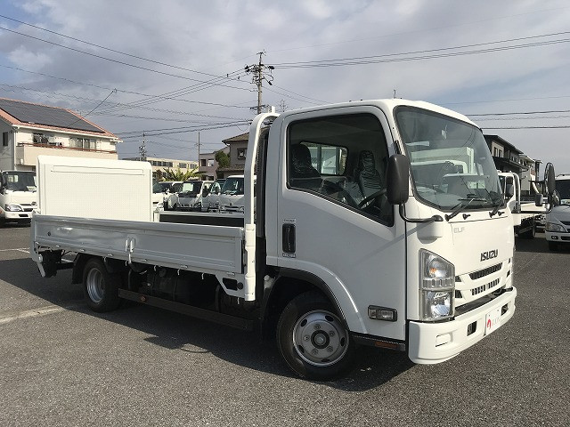 いすゞ エルフ TPG-NPR85AR(2WD)の写真3