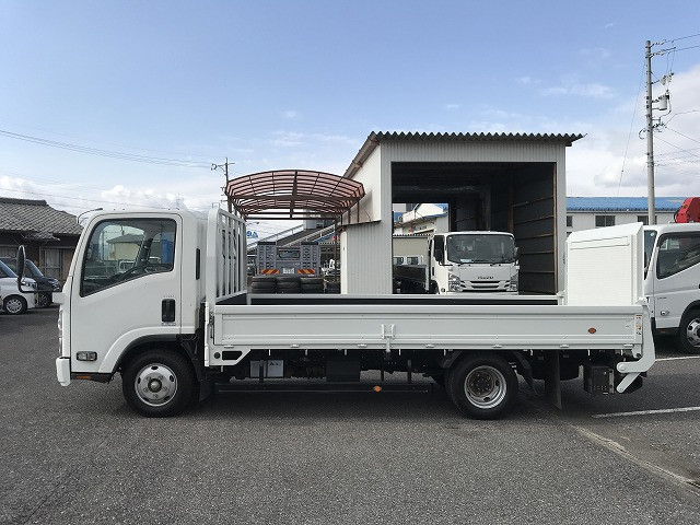 いすゞ エルフ TPG-NPR85AR(2WD)の写真4