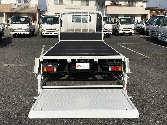 いすゞ エルフ TPG-NPR85AR(2WD)の写真14