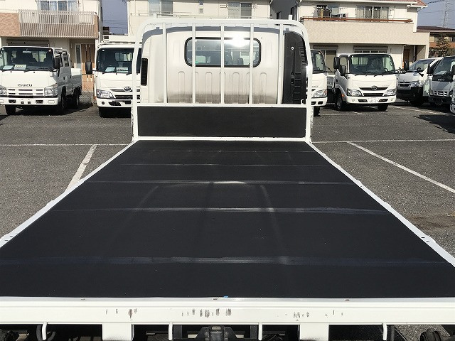 いすゞ エルフ TPG-NPR85AR(2WD)の写真16