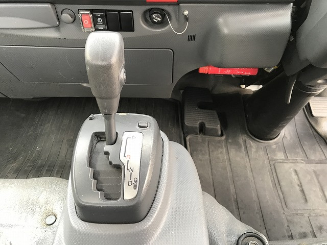 いすゞ エルフ TPG-NPR85AR(2WD)の写真35