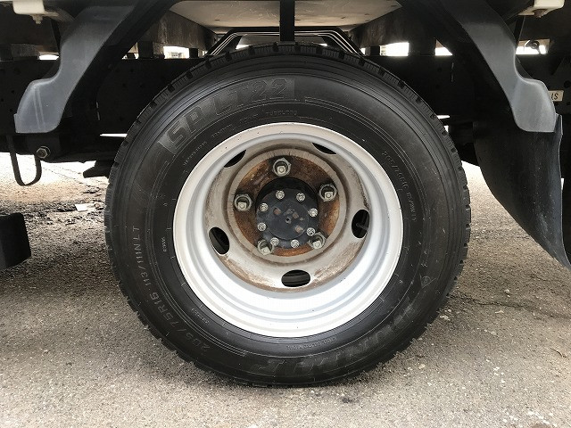 いすゞ エルフ TPG-NPR85AR(2WD)の写真37