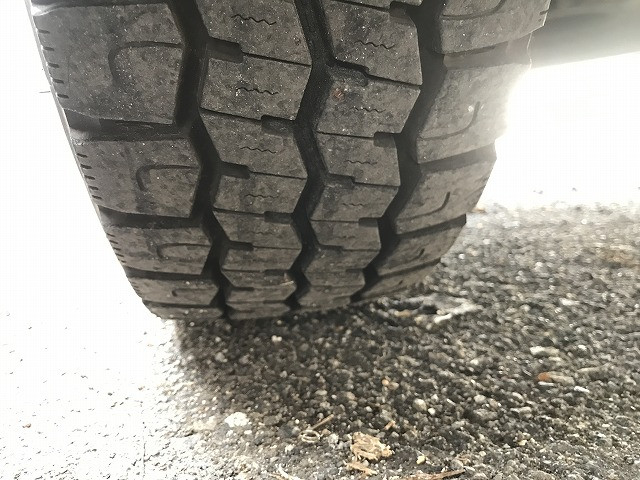 いすゞ エルフ TPG-NPR85AR(2WD)の写真42