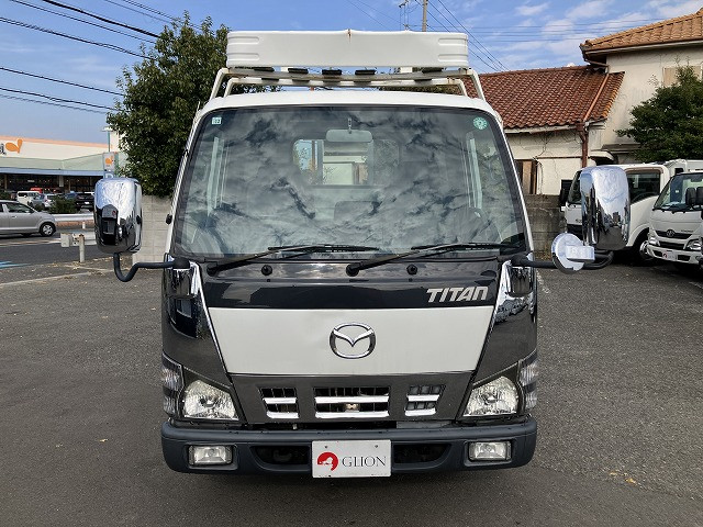 マツダ タイタン PB-LKR81AR(2WD)の写真2