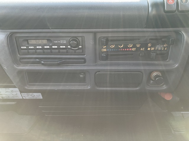 マツダ タイタン PB-LKR81AR(2WD)の写真43