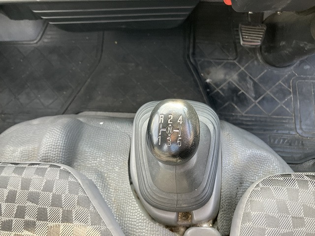 マツダ タイタン PB-LKR81AR(2WD)の写真44