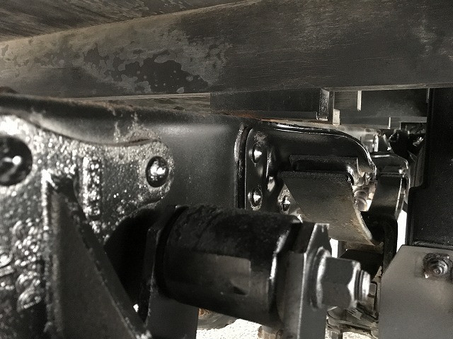 いすゞ エルフ TRG-NLR85AR(2WD)の写真40