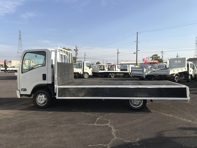 いすゞ エルフ 2PG-NPS88AR(4WD)の写真11