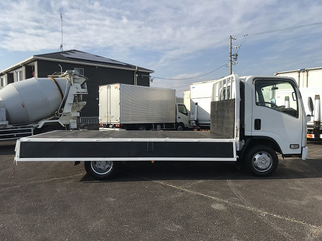 いすゞ エルフ 2PG-NPS88AR(4WD)の写真12