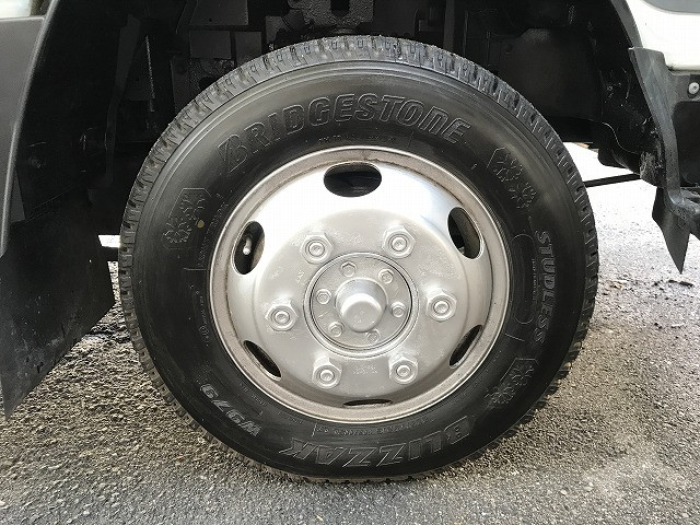 いすゞ エルフ 2PG-NPS88AR(4WD)の写真36