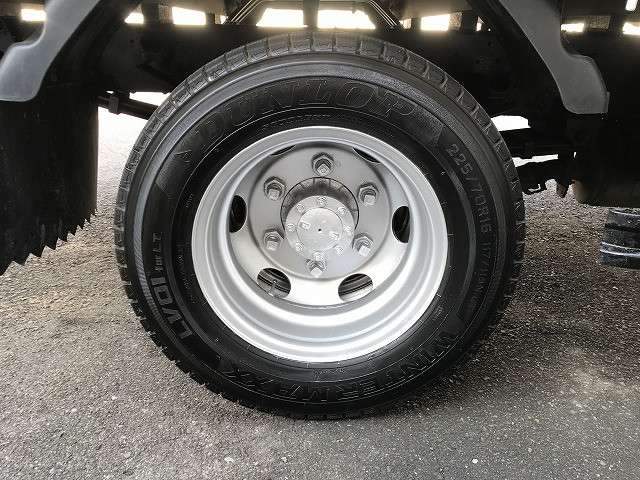 いすゞ エルフ 2PG-NPS88AR(4WD)の写真39