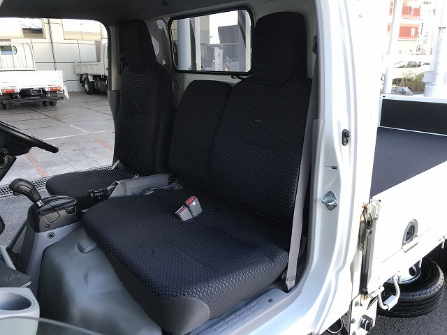 日野 デュトロ 2RG-XZC605M(2WD)の写真26
