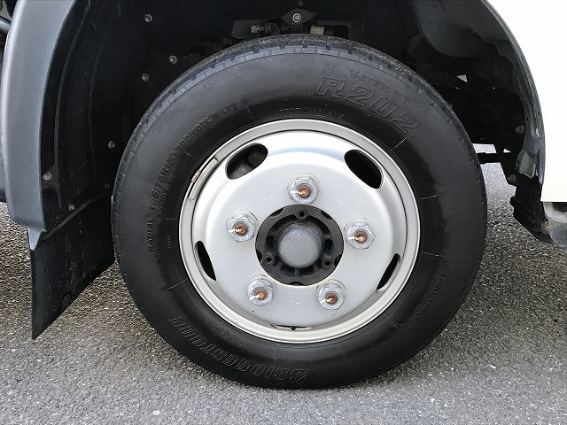 日野 デュトロ 2RG-XZC605M(2WD)の写真36