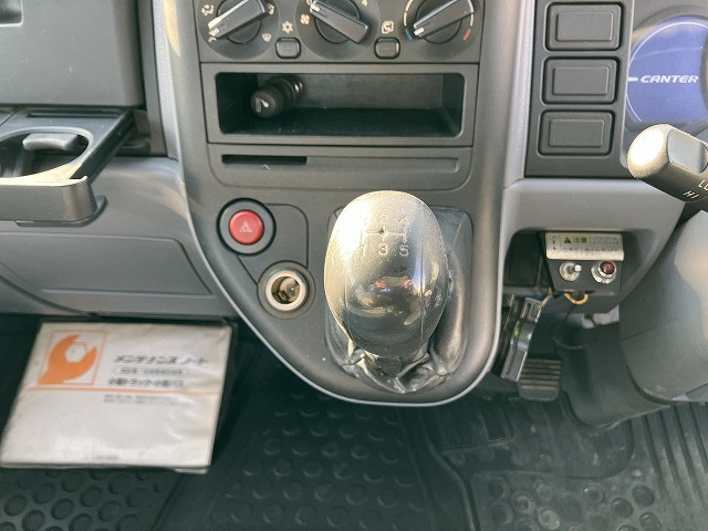 三菱 キャンターガッツ KG-FB70AB(2WD)の写真28