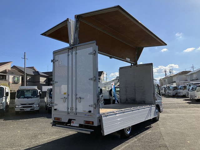 三菱 キャンター TPG-FEA50(2WD)の写真7