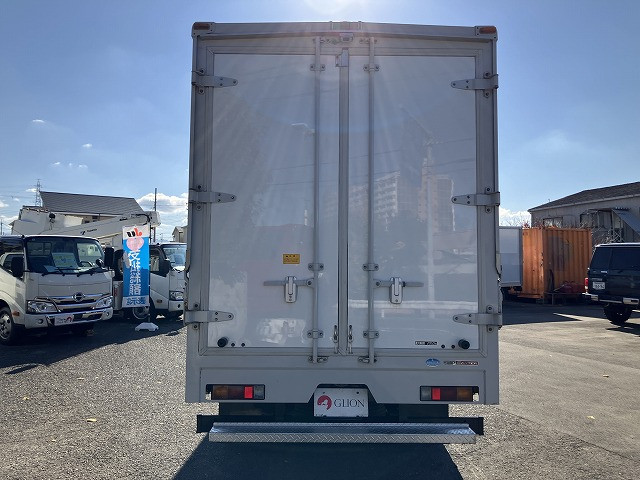 三菱 キャンター TPG-FEA50(2WD)の写真13