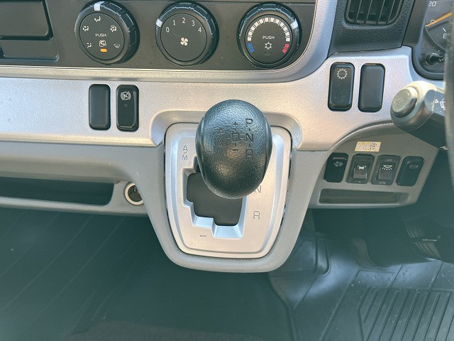三菱 キャンター TPG-FEA50(2WD)の写真44