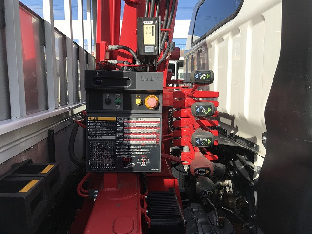 三菱 キャンター 2RG-FEB80(2WD)の写真38