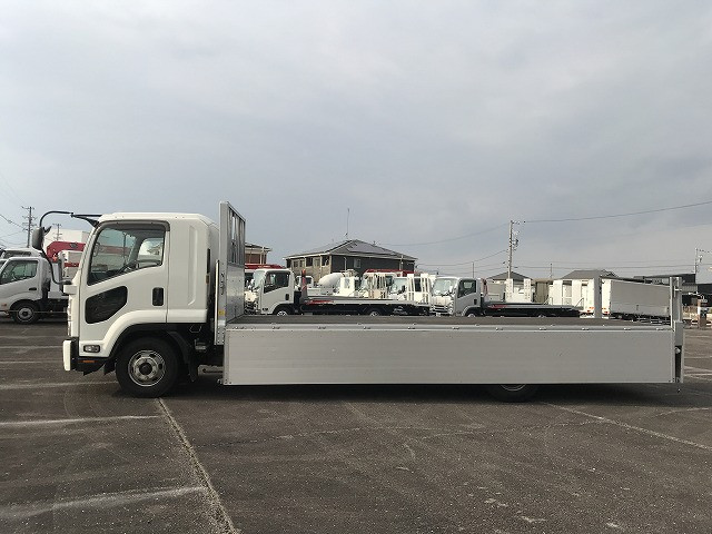 いすゞ フォワード TKG-FRR90S2(2WD)の写真14