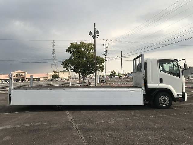 いすゞ フォワード TKG-FRR90S2(2WD)の写真15