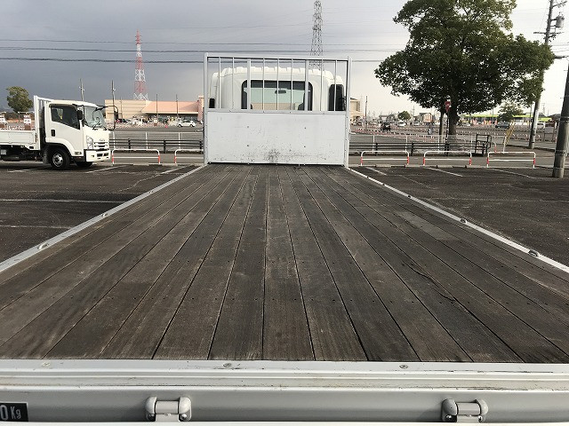 いすゞ フォワード TKG-FRR90S2(2WD)の写真16