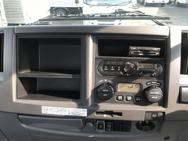 いすゞ フォワード TKG-FRR90S2(2WD)の写真32