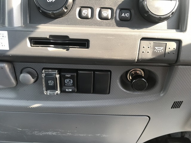 いすゞ フォワード TKG-FRR90S2(2WD)の写真34